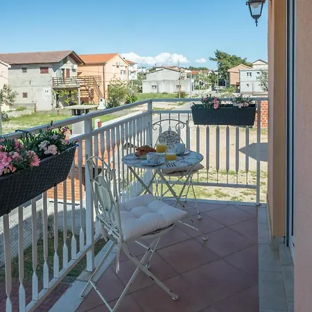 Apartment Apartman Angie Vodice